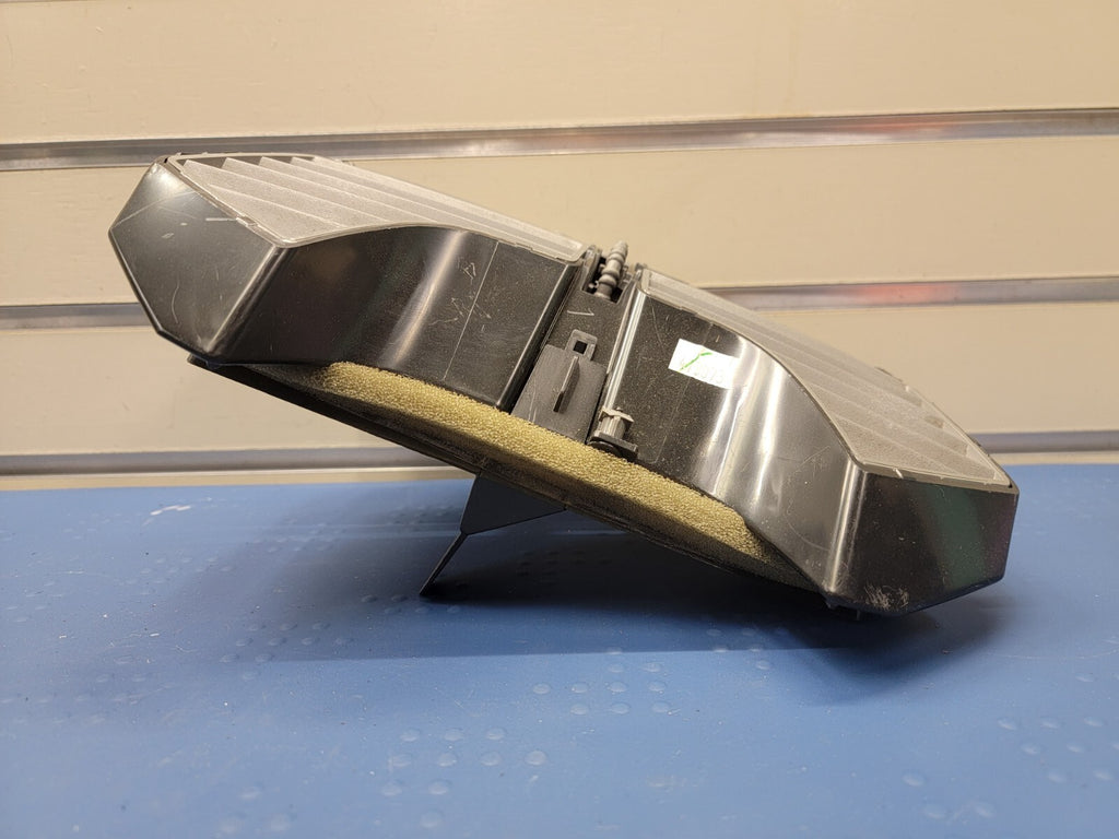 🔥2004-2008 Chevy Malibu Center Dash Vent Grey Gray OEM 22634937