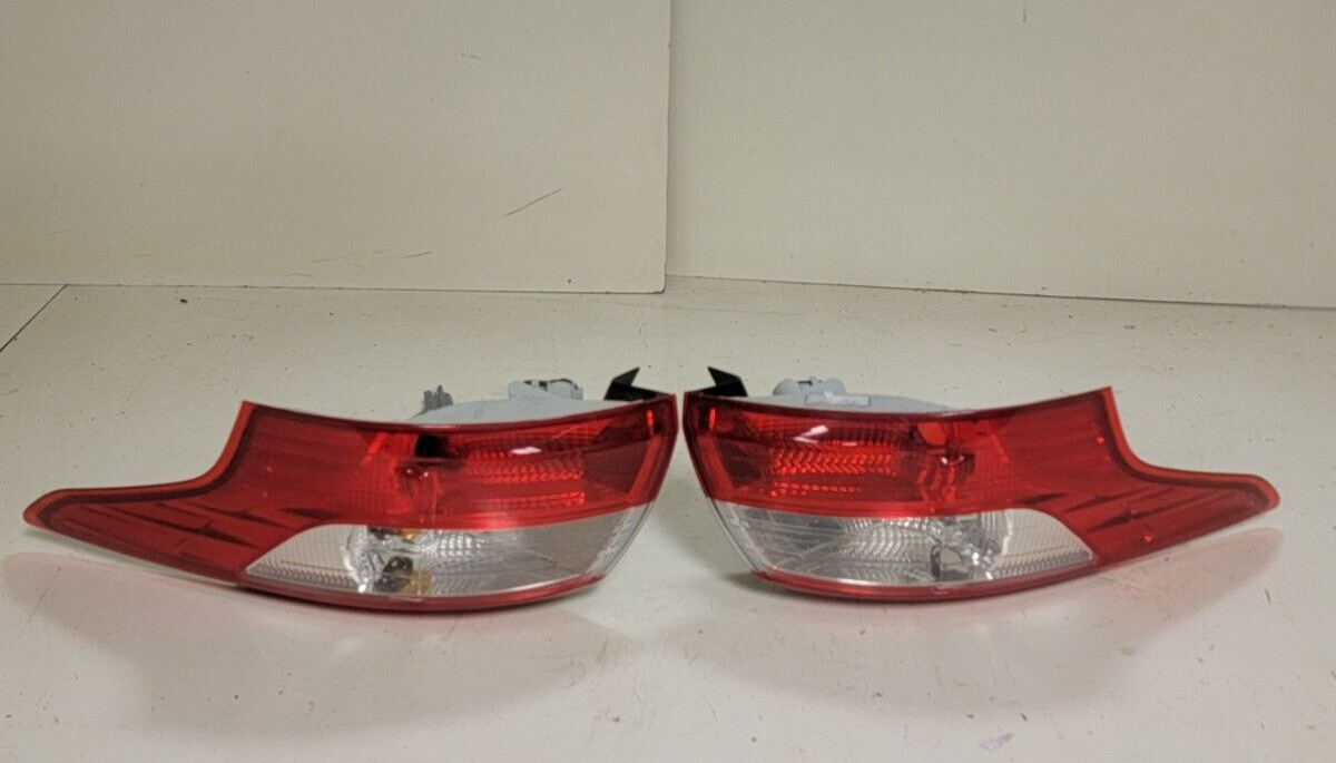 🔥2012-2014 Ford FOCUS Sedan TAILLIGHT Tail Light Lamp  SET