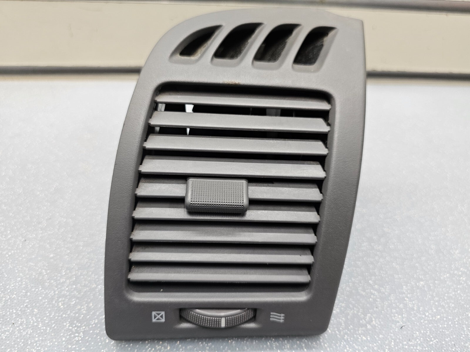 🔥02-06 CAMRY DASH RIGHT PASSENGER AIR VENT CONDITIONER HEATER FILTER DARK GRAY