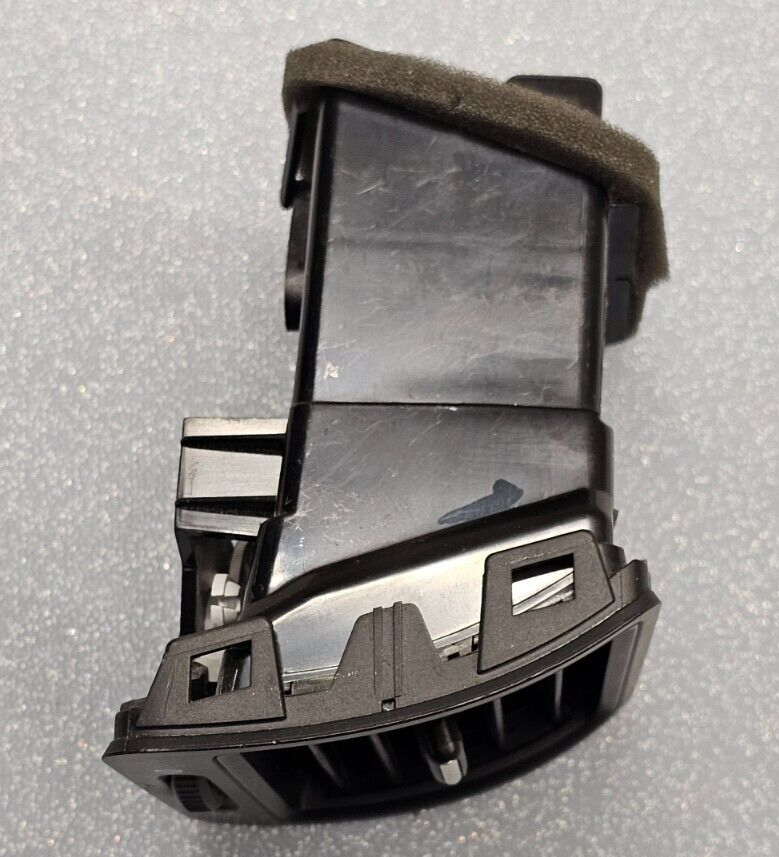 🔥05-10 JETTA CENTER DASH RIGHT PASSENGER AC AIR VENT HEATER CONDITIONING BLACK
