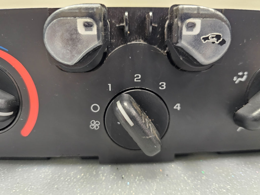 🔥04-12 Colorado Canyon Dash Heater Climate Temperature Control Unit Conditioner