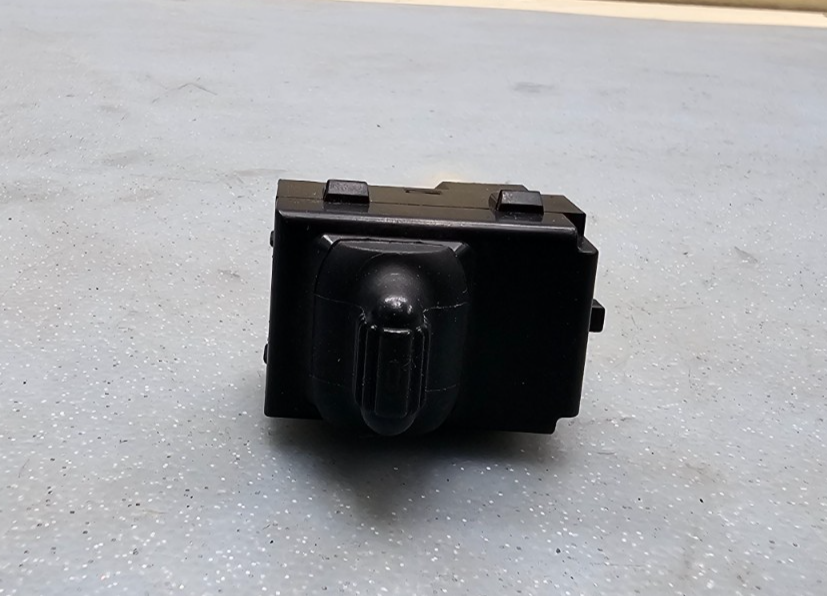 🔥07-10 Jeep Wrangler Door Lock Switch Control Module BLACK OEM