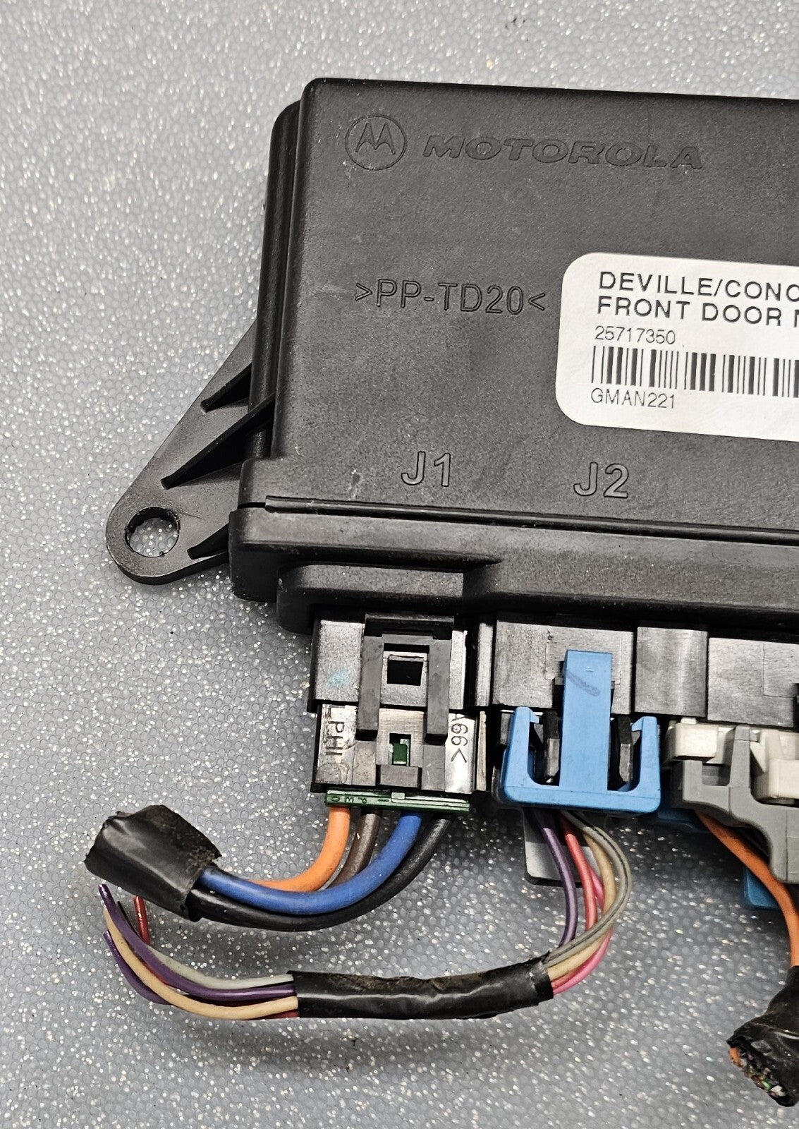 🔥00-05 Cadillac Deville Concours Front Door Control Module OEM