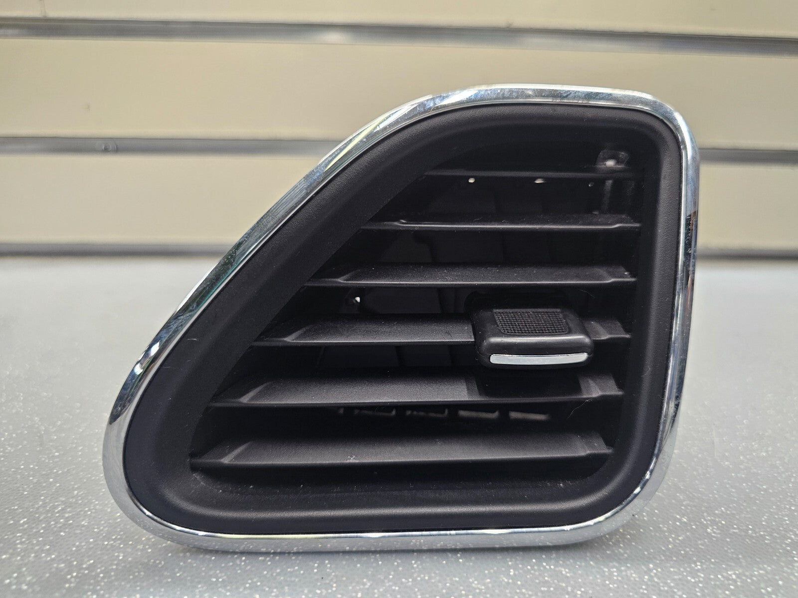 🔥11-14 CHRYSLER 200 DASH PASSENGER AC HEATER AIR VENT CONDITIONER SILVER/BLACK