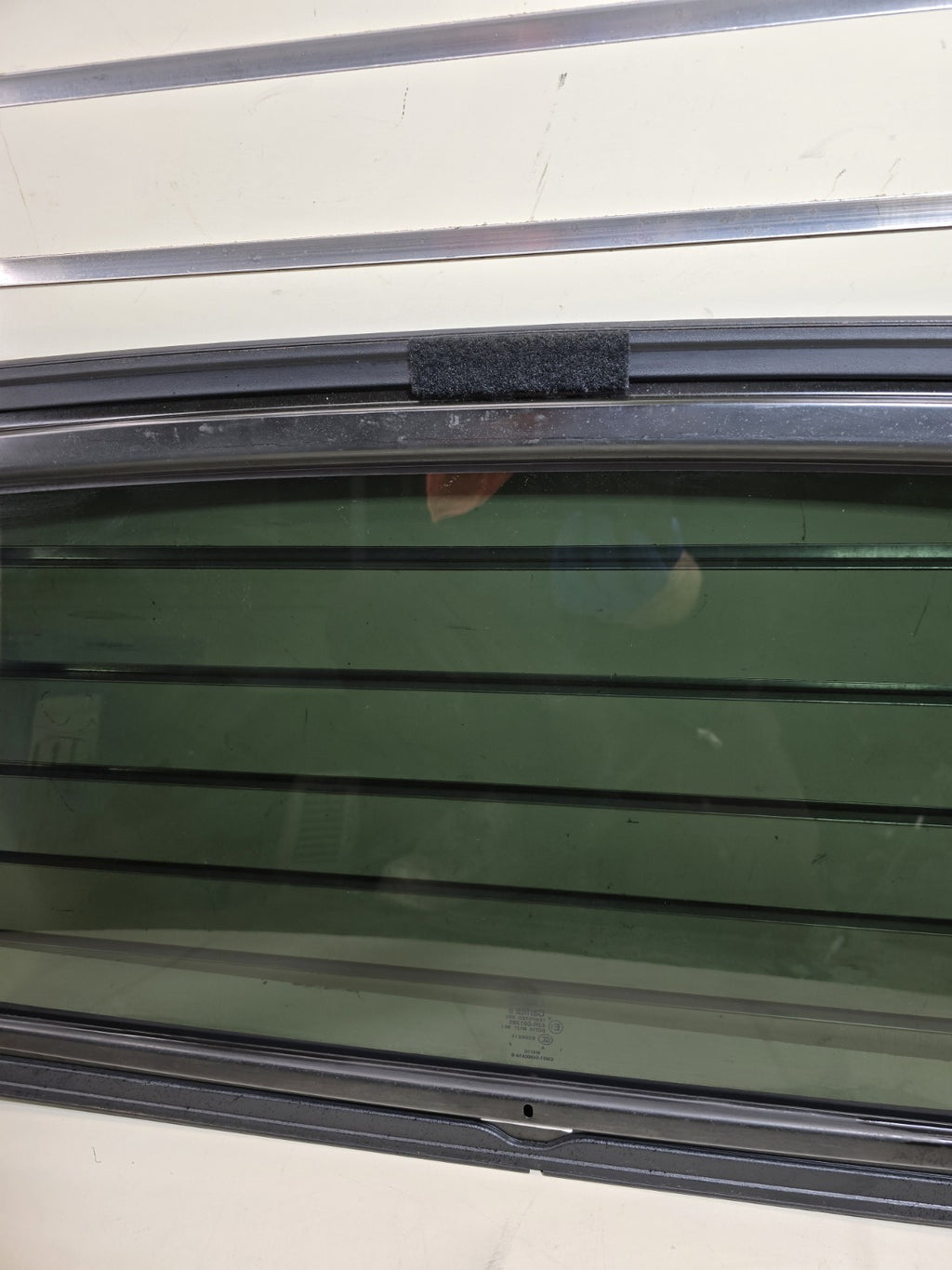 12-18 Ford Focus 05-08 Taurus Montego Sunroof Window Glass Motorized Retractible