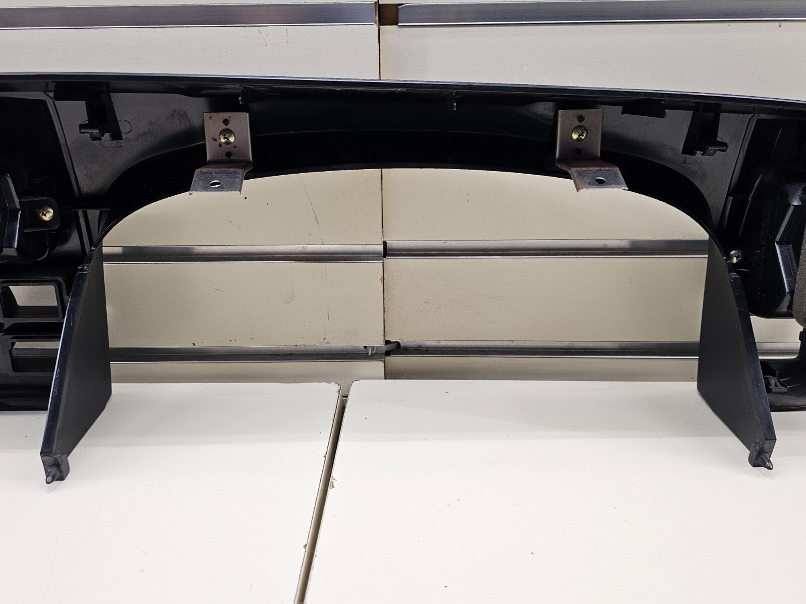 98-01 Frontier Xterra Dash Instrument Cluster Speedometer Bezel Trim Black Panel
