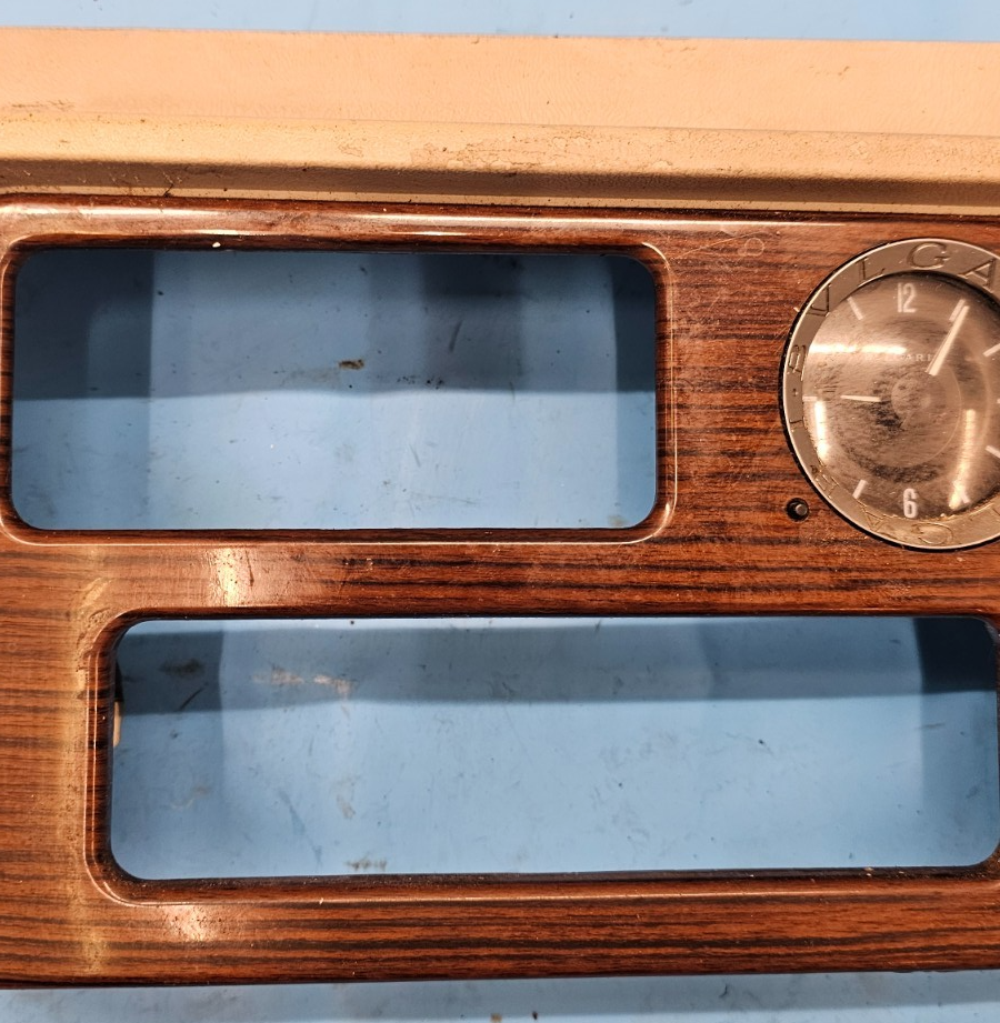 🔥03-06 Cadillac Escalade Center Console Upper Bezel Trim Clock Bezel  Wood OEM