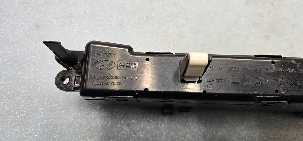 🔥11-13 HYUNDAI ELANTRA DASH DIGITAL CLOCK OEM