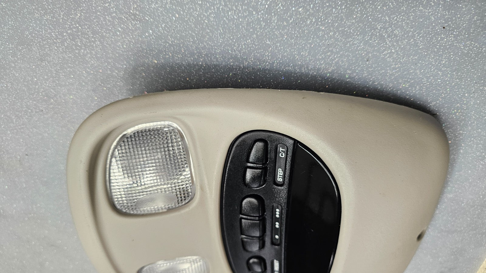 🔥06-08 Dodge Ram 1500 2500 Digital Overhead Console Display Dome Map US/M Tan