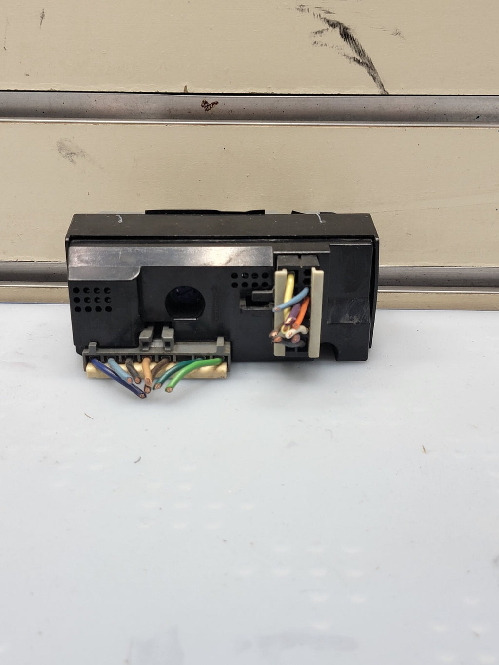 🔥1955-1999 Chevrolet Tahoe Driver Side Right Hand Master Window Switch