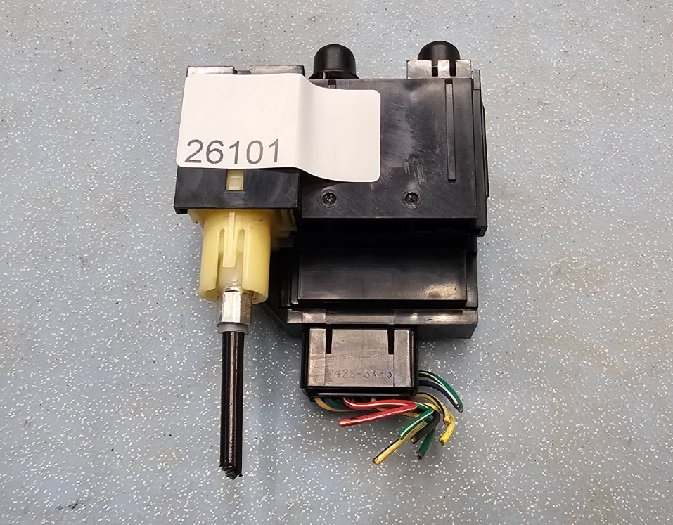 🔥2003–2008 Pontiac Vibe OEM Dash Bezel w/ A/C Hazard Defrost Switches BLACK