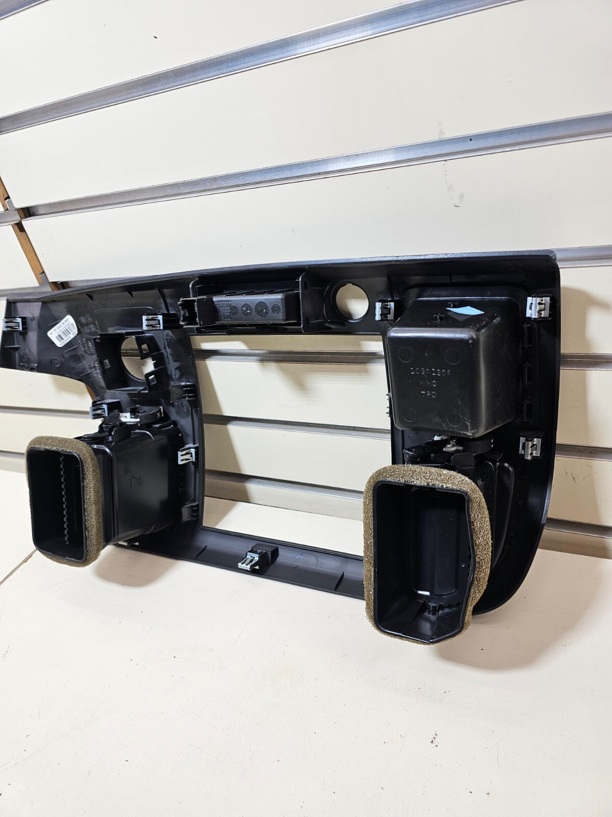 🔥07-14 Silverado SIERRA Center Dash Radio Bezel AC Climate Trim Panel BLACK B6