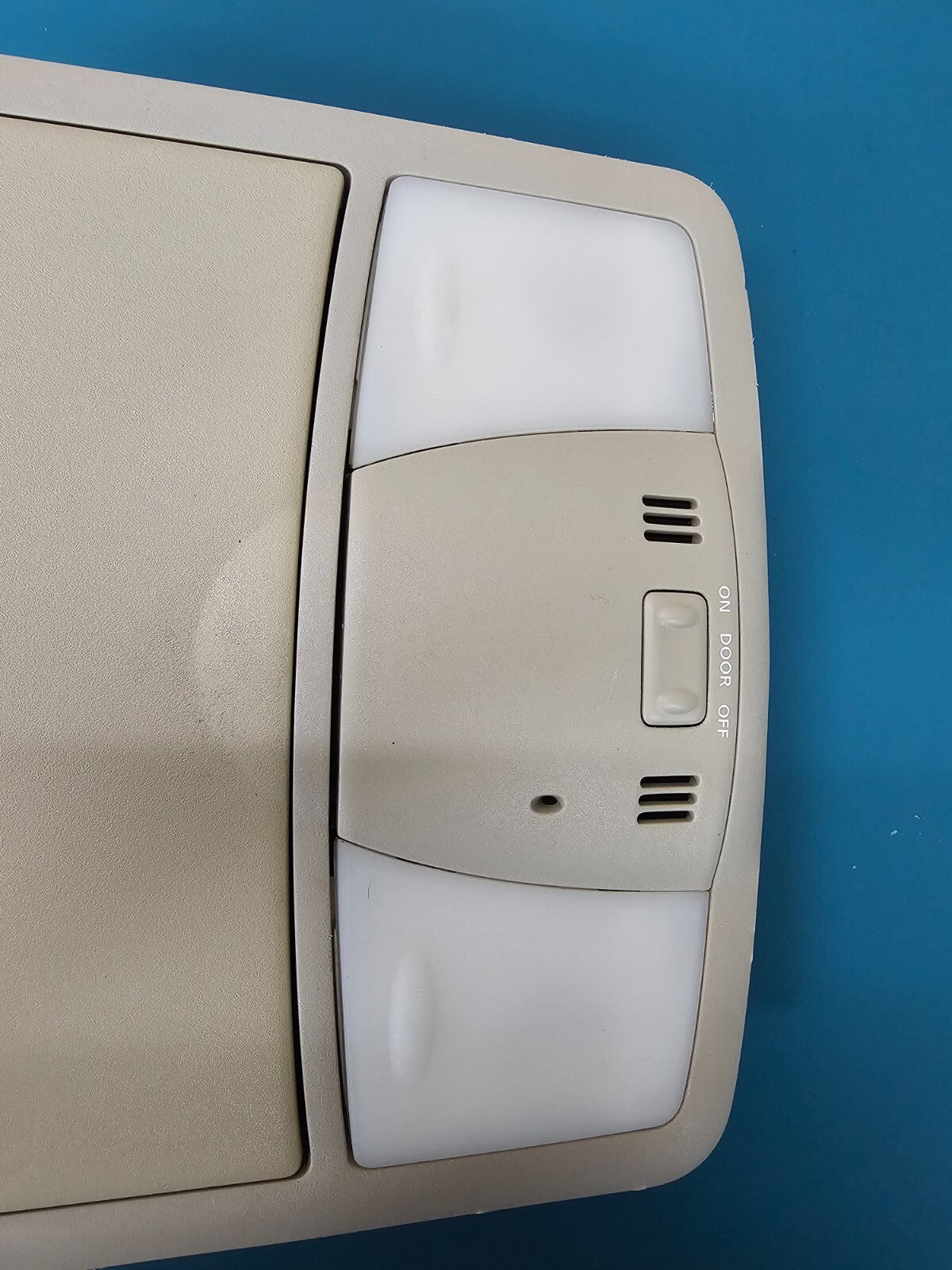 07-12 Nissan Altima Sunroof Overhead Console Dome Light Map Storage Assembly Tan