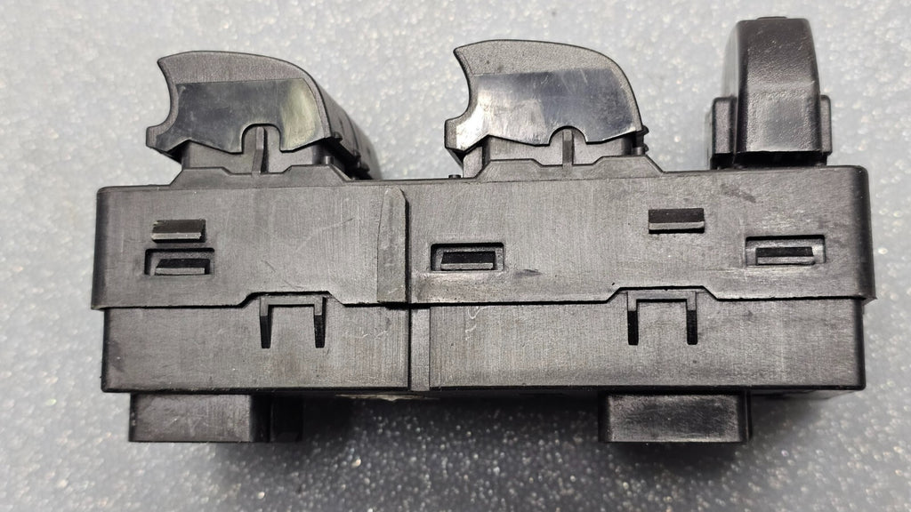 08-11 FORD FOCUS DRIVER MASTER WINDOW SWITCH