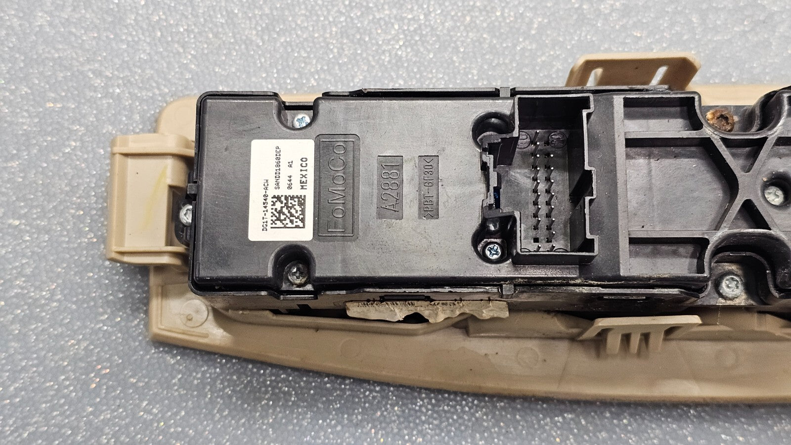 🔥13-19 FORD TAURUS LEFT DRIVER MASTER WINDOW POWER SWITCH ASSEMBLY TAN OEM