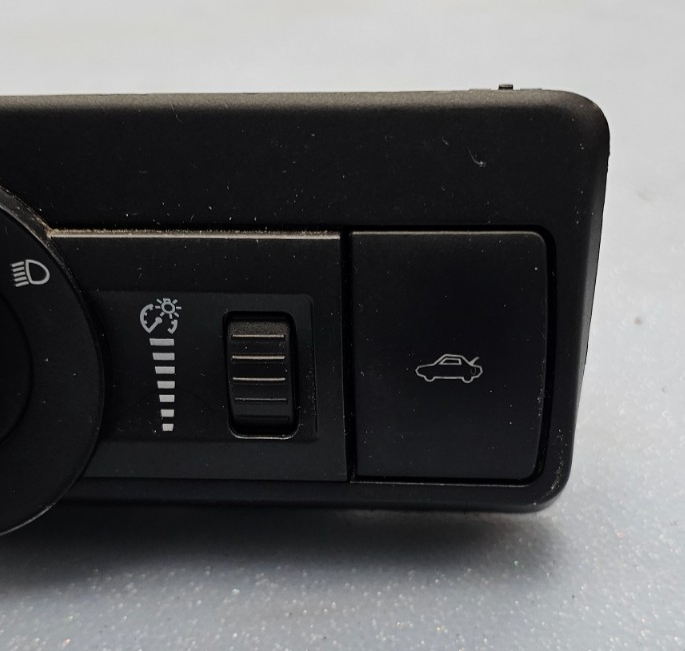 🔥06-09 Fusion Milan Dash Headlight Interior Panel Dimmer Trunk Switch Assembly