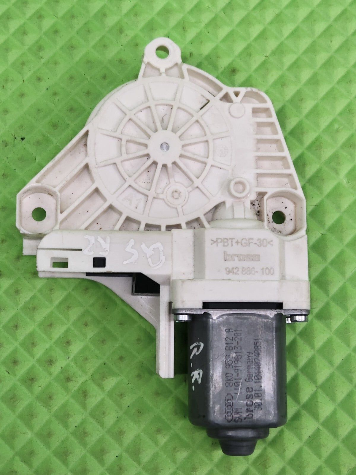 🔥2009-2016 AUDI A4 PASSENGER SIDE REAR DOOR WINDOW MOTOR ASSEMBLY OEM