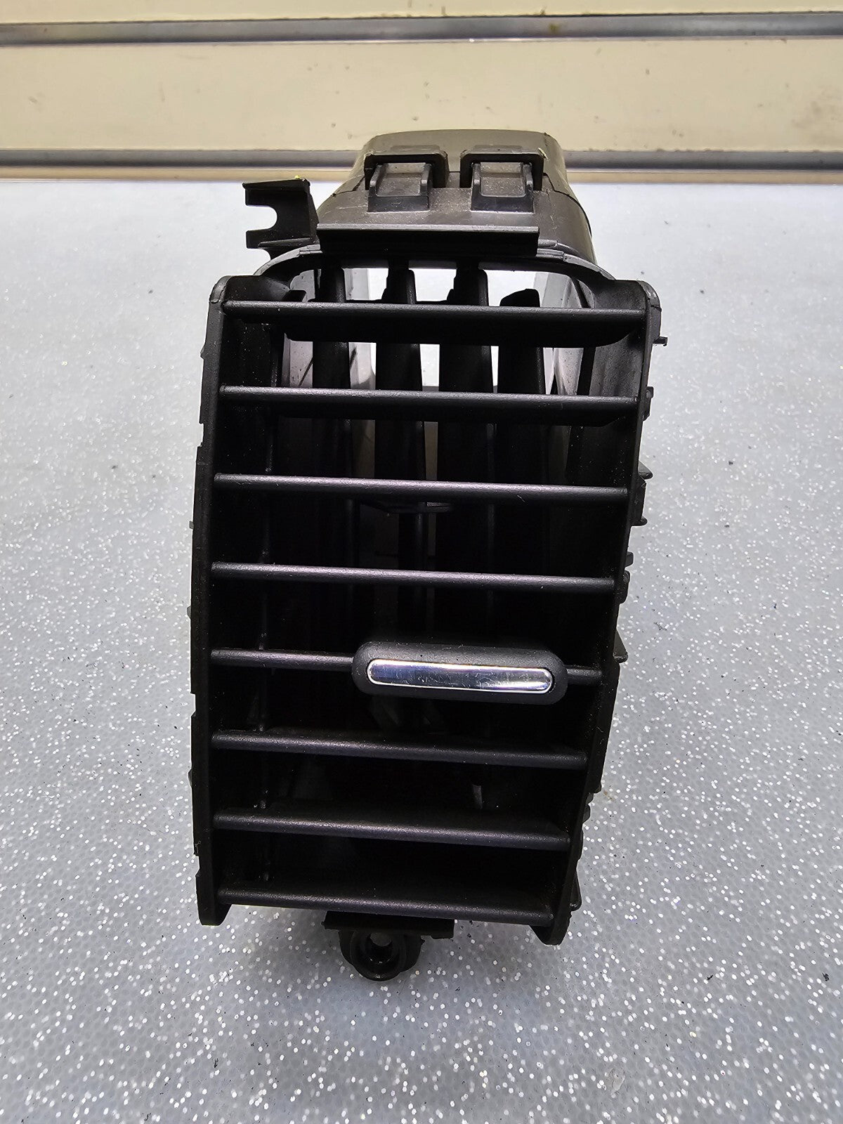 04-09 Legacy Outback Dash Front RIGHT Air Vent Heater Conditioning Filter Black