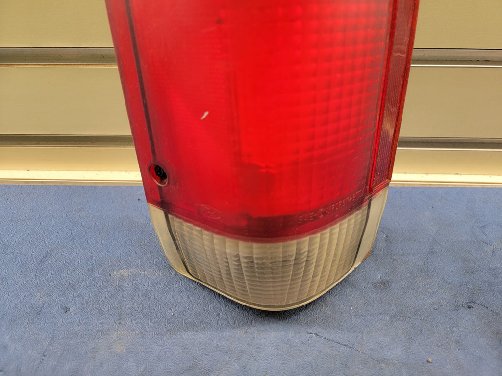 🔥1987-1991 Ford Bronco Rear left Driver Side Tail Brake Light OEM
