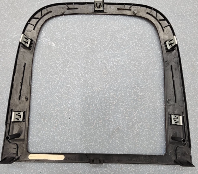 🔥05-09 Uplander Terraza Dash AM FM Radio Stereo Display Trim Panel Bezel Wood
