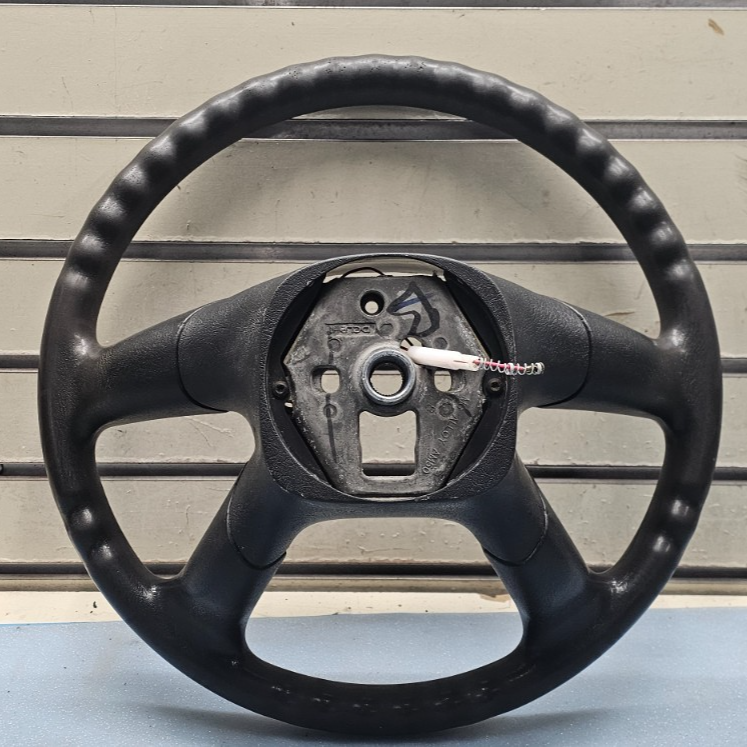 🔥03-06 SILVERADO SIERRA YUKON TAHOE SUBURBAN STEERING WHEEL LEATHER BLACK