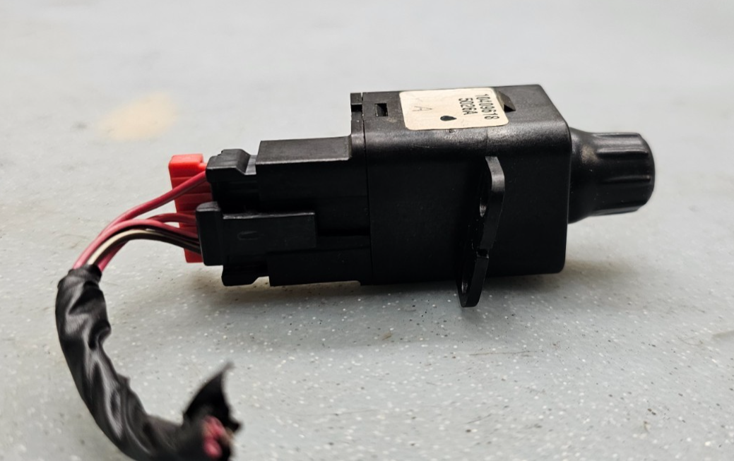 🔥04-08 GRAND PRIX DASH INSTRUMENT PANEL DIMMER LIGHT SWITCH CONTROL BLACK
