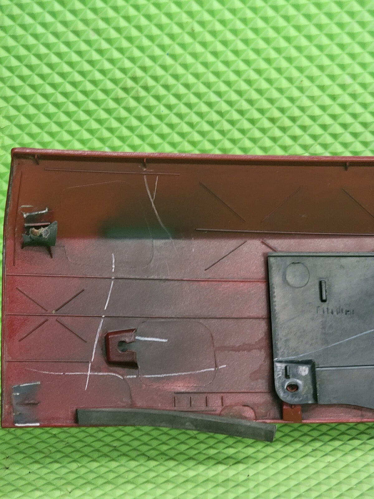 🔥2011-2018 Dodge Grand Caravan Rear Trunk Tailgate Center Molding TRIM OEM RED
