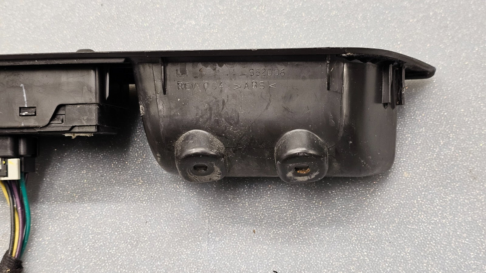 🔥09-16 CHEVY IMPALA LEFT DRIVER MASTER POWER DOOR WINDOW SWITCH BEZEL BLACK