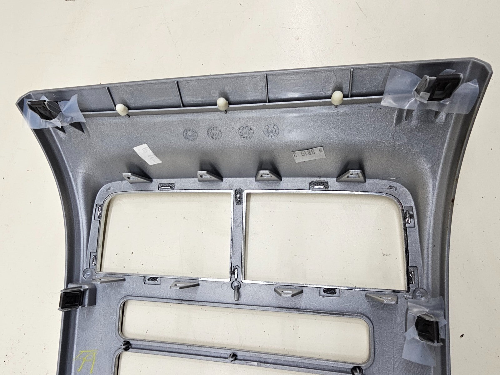 07-10 Lincoln MKX Front Center Dash Radio Climate Control Panel Bezel SILVER OEM