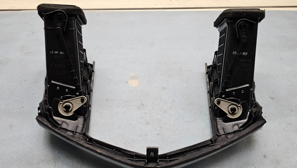 🔥11-15 Chevy Cruze Center Dash Radio Display Audio Stereo Bezel Panel silver