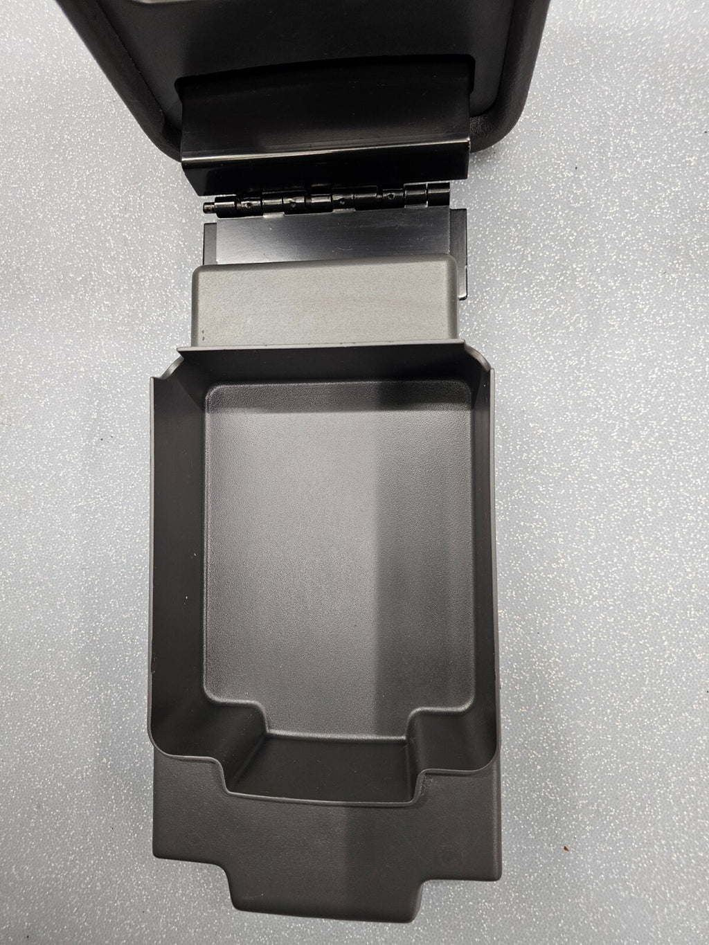 10-12 Fusion Milan Front Center Console Lid Armrest Cover Top Pad Assembly Black