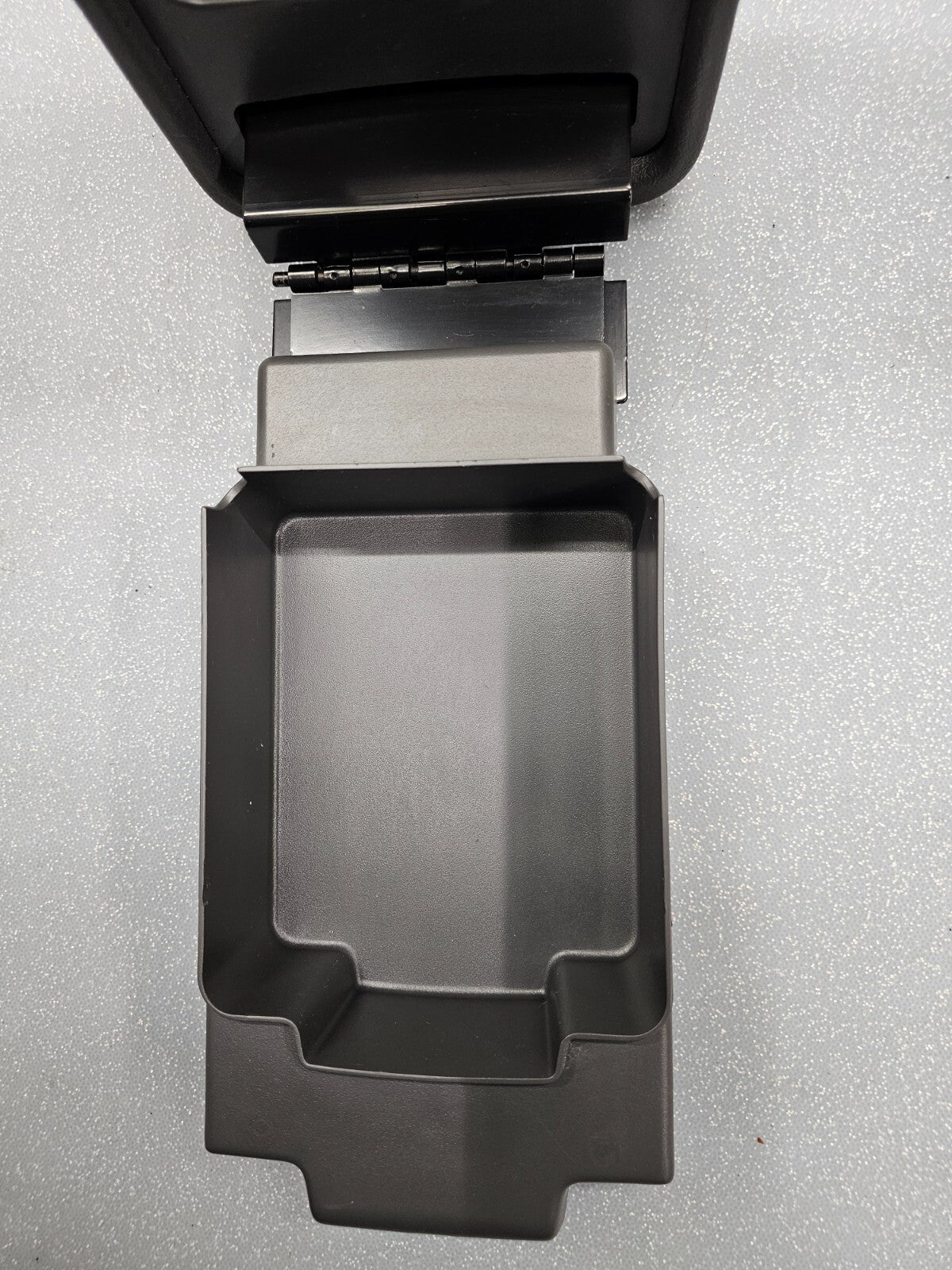 10-12 Fusion Milan Front Center Console Lid Armrest Cover Top Pad Assembly Black