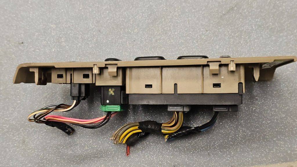 03-06 Ford Expedition Left Driver Master Door Window Control Switch Assembly Tan
