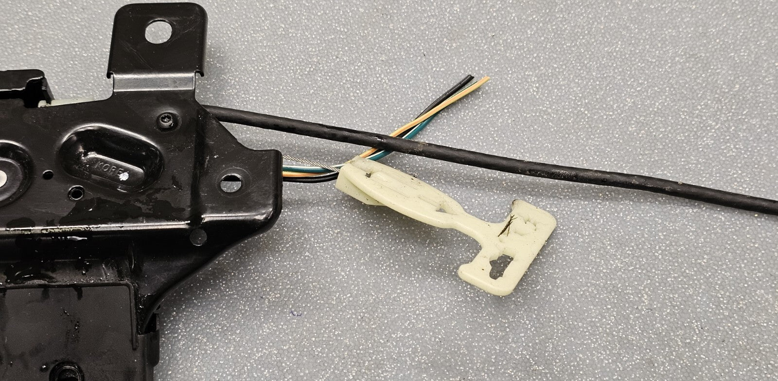 2006-2009 FORD FUSION MILAN MKZ TRUNK LID LATCH RELEASE LOCK ACTUATOR ASSEMBLY