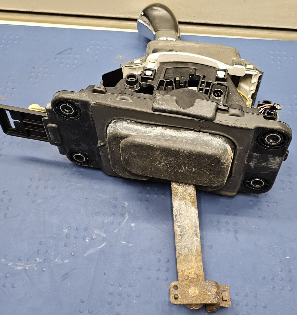 🔥2003 - 2007 CADILLAC CTS SHIFTER FLOOR SHIFTER OEM