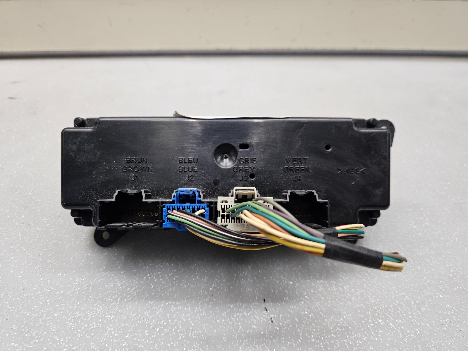 🔥07-09 CHEVY EQUINOX DASH CENTER AC HEATER CLIMATE TEMPERATURE CONTROL UNIT OEM