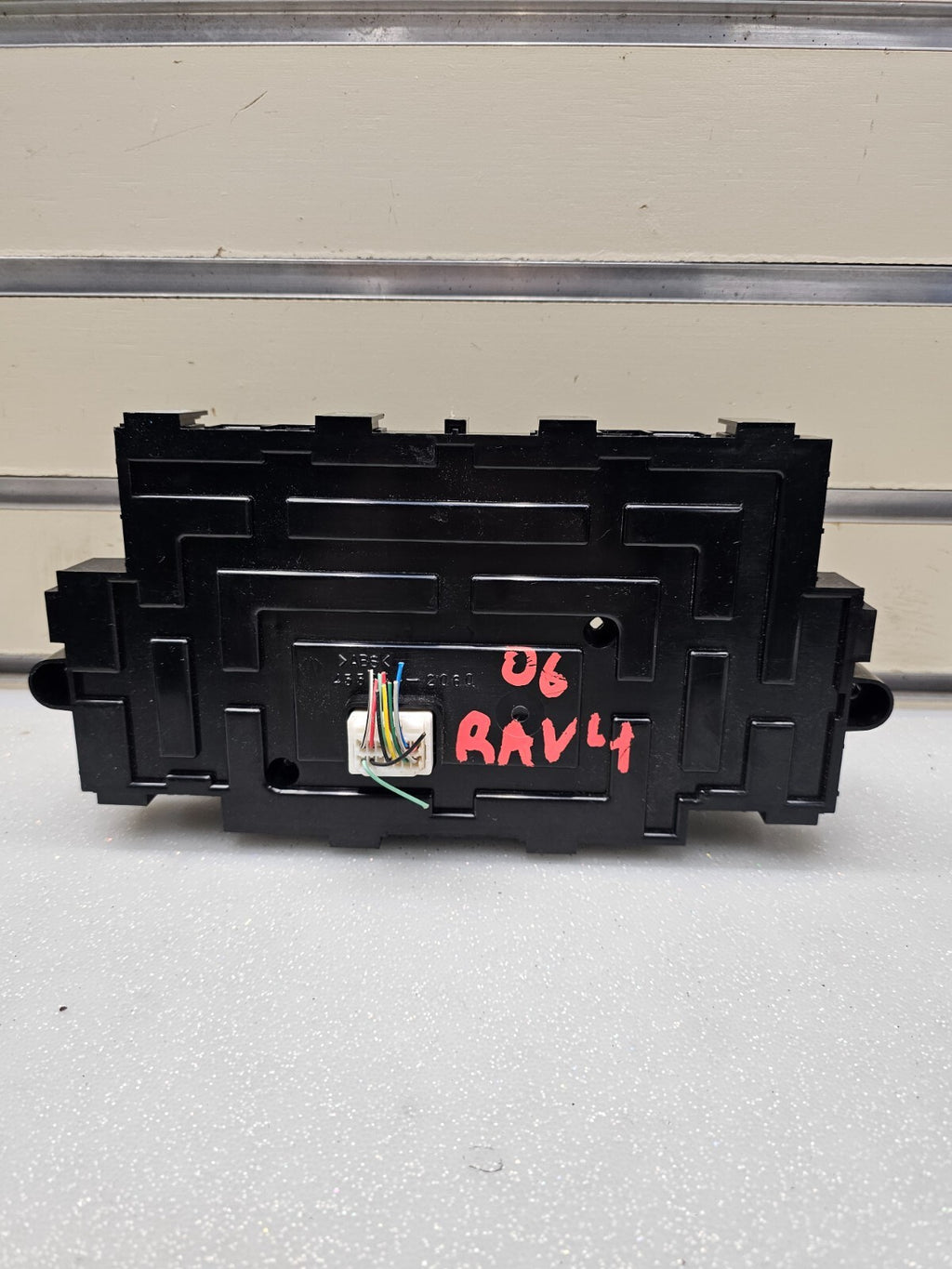 🔥06-12 Toyota RAV 4 Manual Ceneter Dash A/C Heater Climate Temperature Control