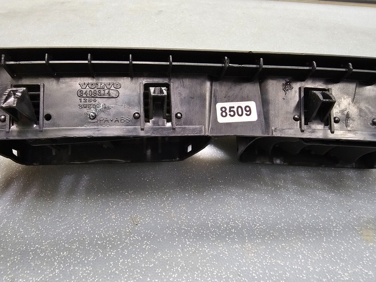 🔥04-09 Volvo S60 Dash Center AC Vent Grill Air Duct Trim Hazard Switch Cover