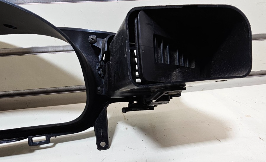 🔥00-04 Legacy Outback Speedometer Instrument Cluster Dash Bezel Air Vent BLACK