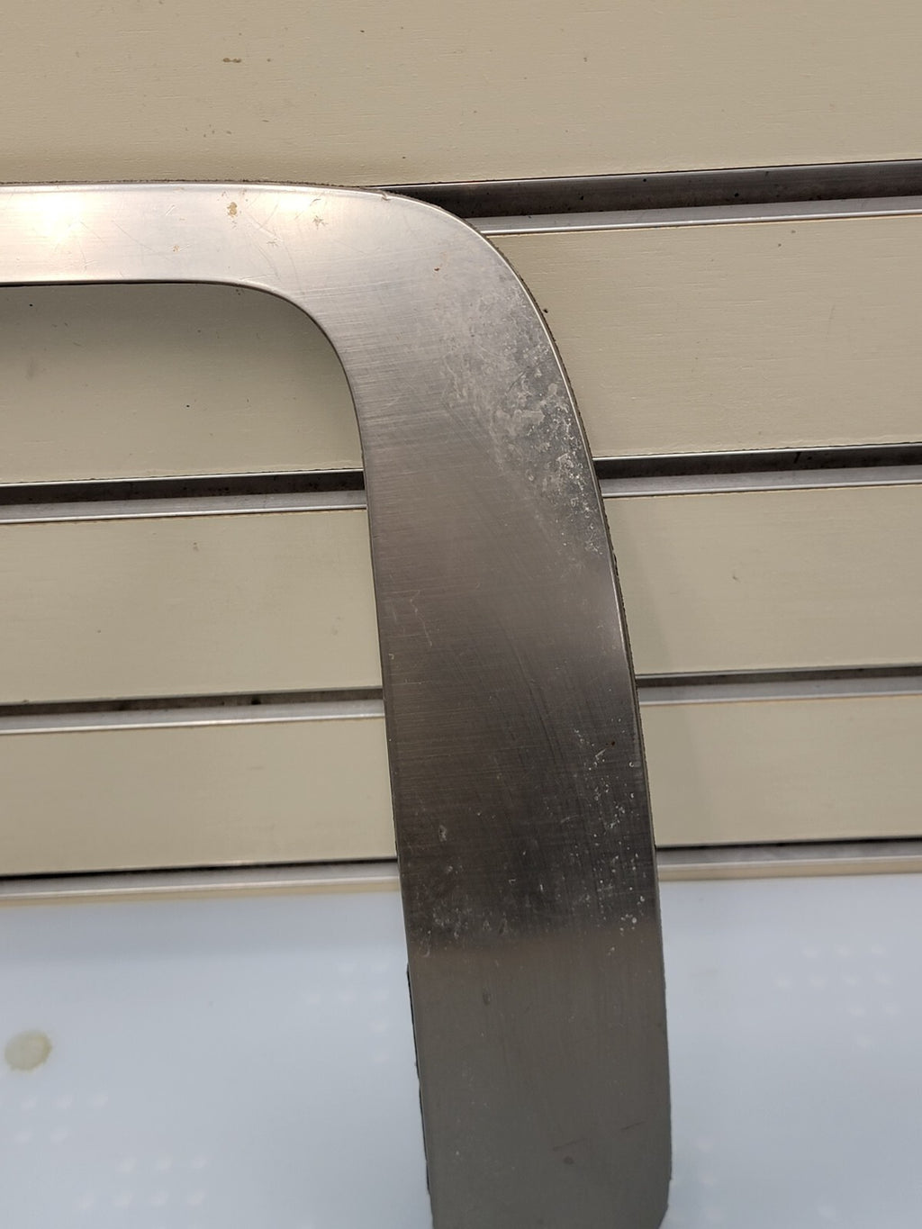 🔥07-13 SUBURBAN TAHOE YUKON CENTER DASH RADIO BEZEL TRIM SILVER