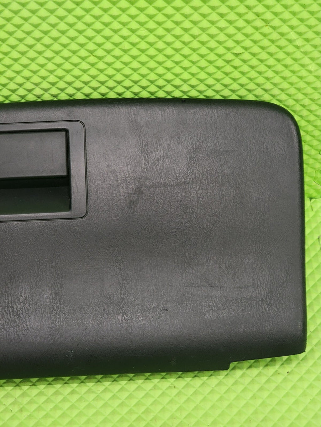 🔥97-02 FORD F150 F250 Expedition Dash Compartment Storage Glove Box Black OEM