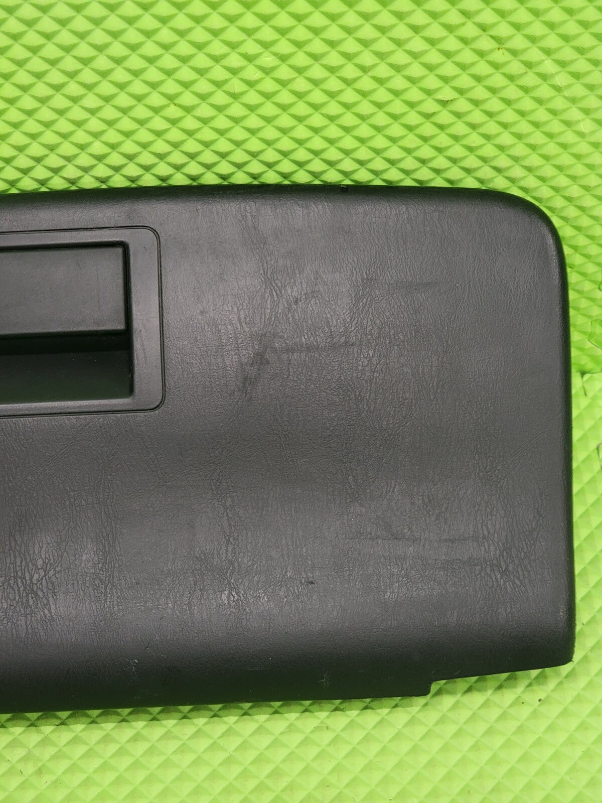 🔥97-02 FORD F150 F250 Expedition Dash Compartment Storage Glove Box Black OEM
