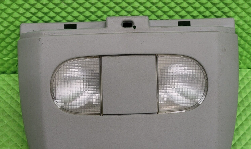 04-08Ford F150 Overhead Console Front Center Dome Map Light Roof Rail SwitchGRAY