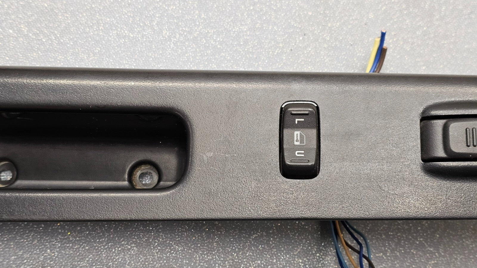 🔥04-12 Colorado Canyon Front Right Passenger Window Control Power Switch Black