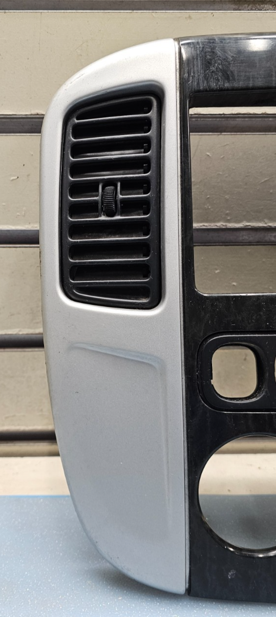 🔥2001-2007 FORD ESCAPE CENTER DASH RADIO A/C CLIMATE TRIM BEZEL SILVER OEM