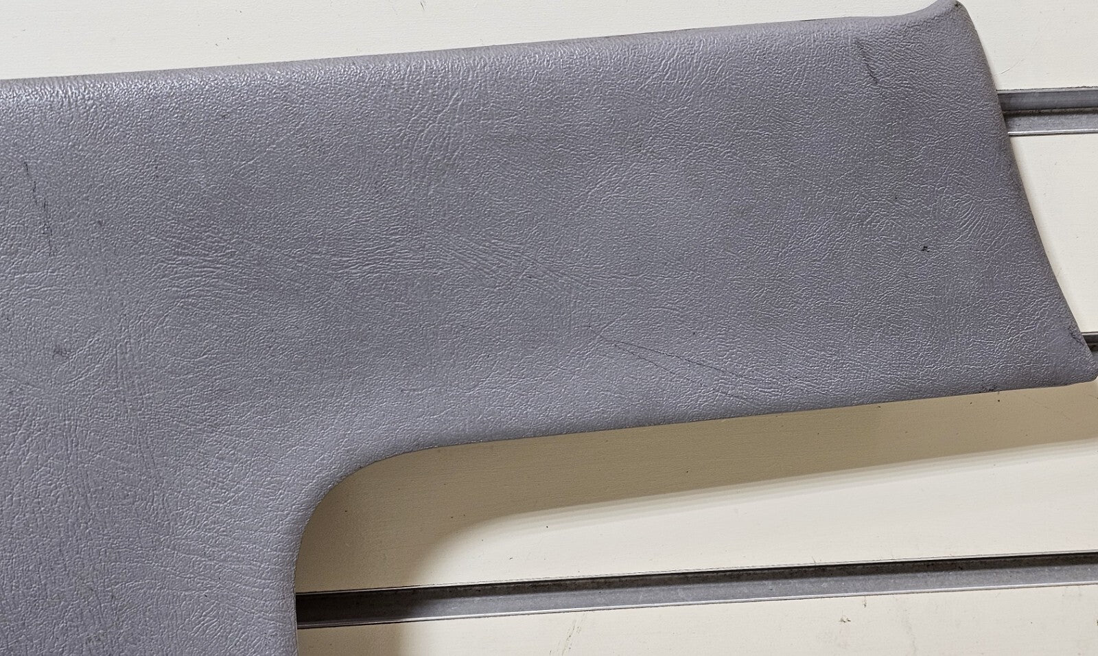 🔥95-99 CHEVY GMC TRUCK CK INSTRUMENT PANEL DASH KNEE BOLSTER PANEL GRAY OEM