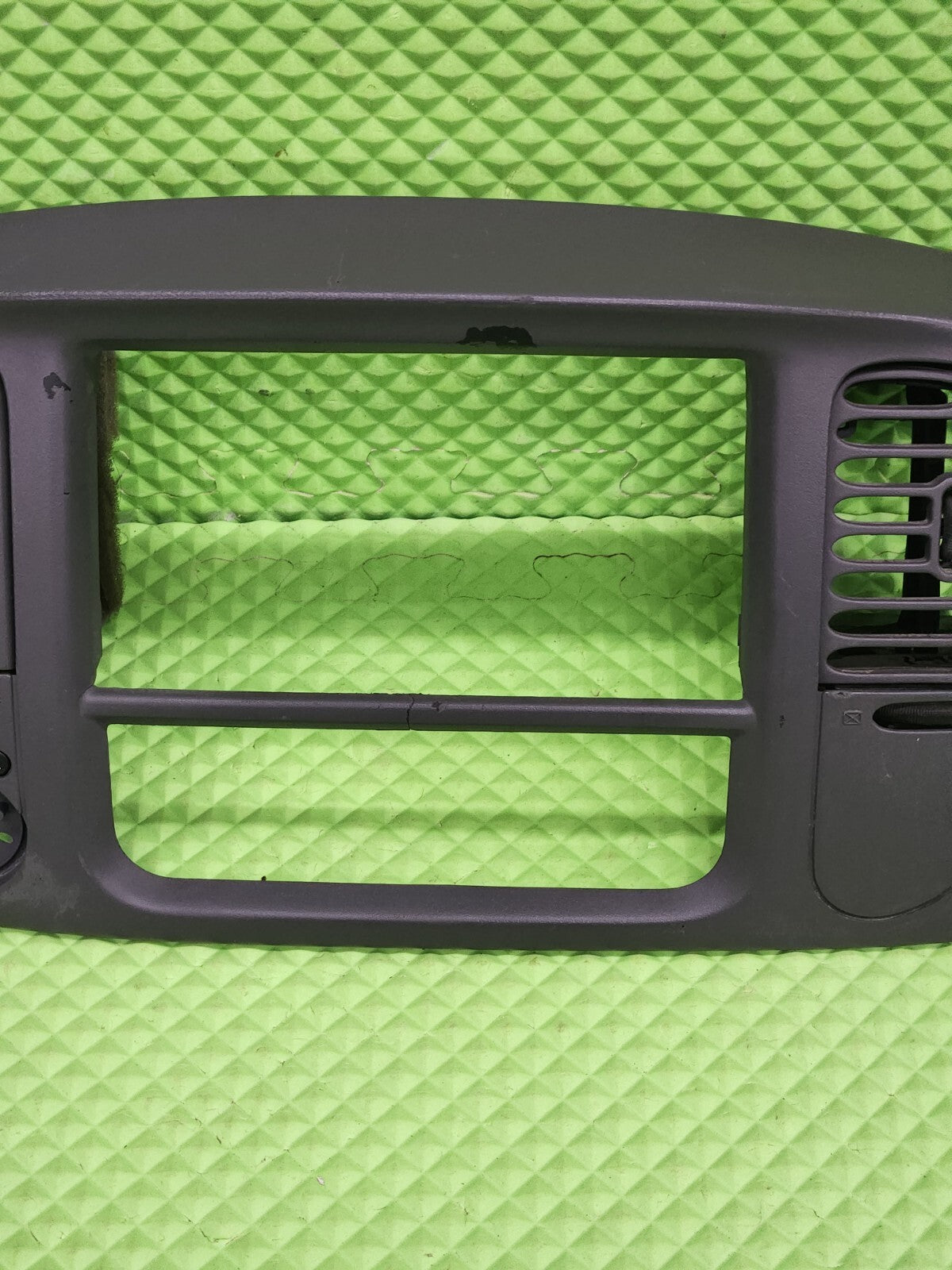 🔥97-03 Ford F150 Center Dash Radio Climate BEZEL TRIM Panel Line GRAY B1