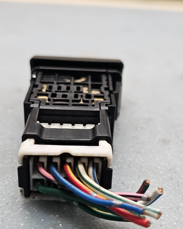 🔥02-04 Nissan Xterra Frontier hazard emergency light switch Niles