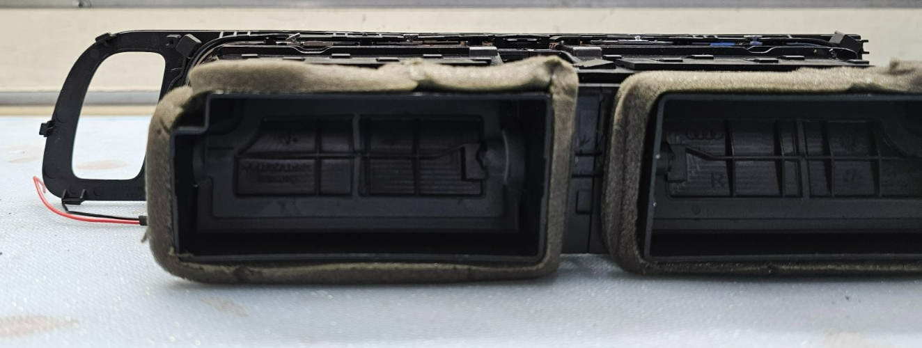 🔥09-12 AUDI Q5 8R QUATTRO FRONT CENTER DASH AC HEATER AIR VENT GRILLE OEM