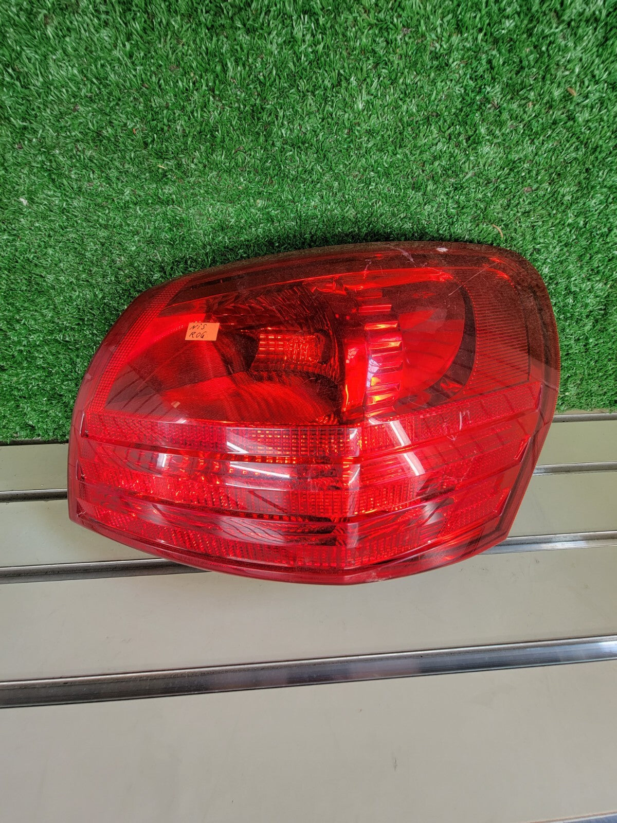 🔥2008-2013 Nissan Rogue Tail Light Lamp right passenger Side Assembly Chrome